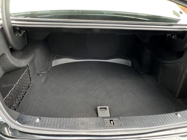 M-BENZ賓士 E200  第13張相片