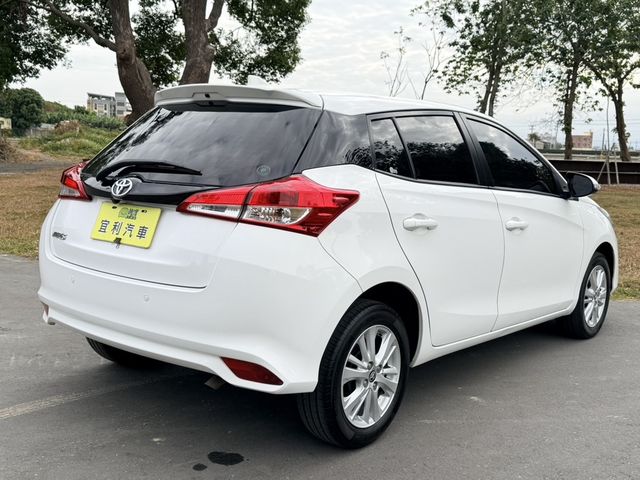 TOYOTA豐田 YARIS  第2張相片