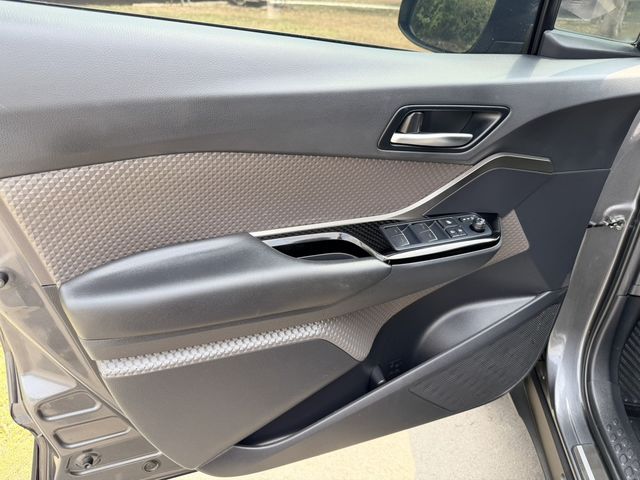 TOYOTA豐田 C-HR  第12張相片