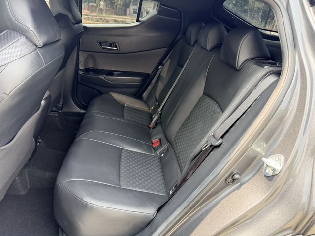 TOYOTA豐田 C-HR  第17張相片