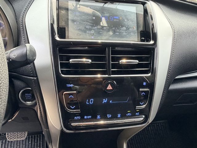 TOYOTA豐田 YARIS  第7張相片