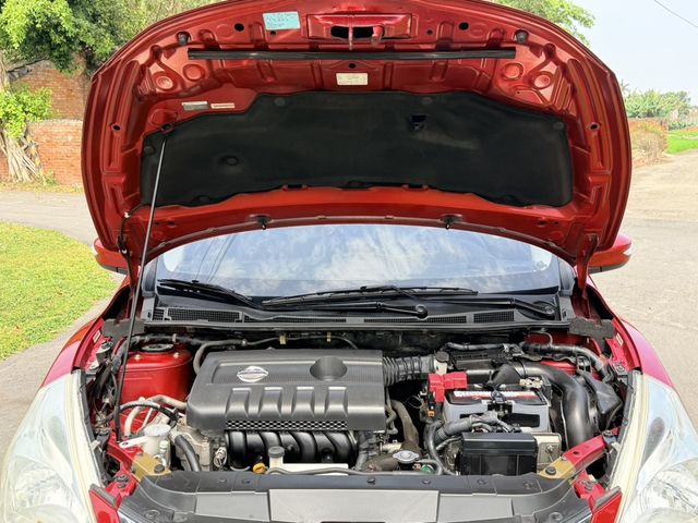 NISSAN日產 TIIDA  第6張相片