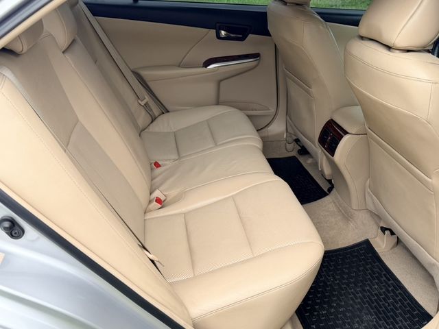 TOYOTA豐田 CAMRY  第8張相片