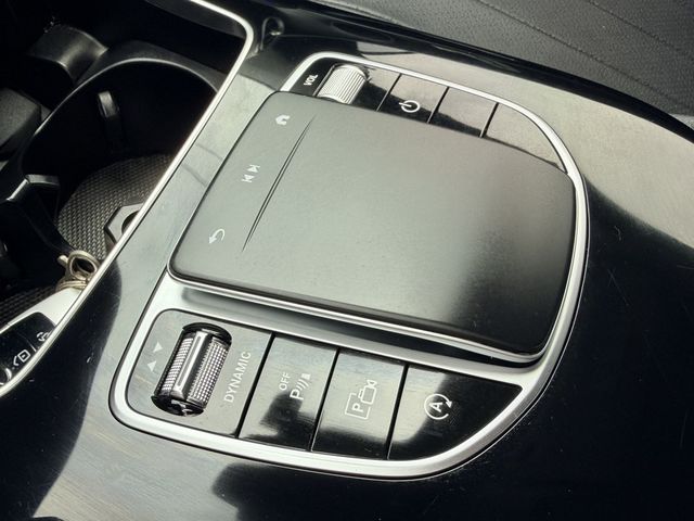 M-BENZ賓士 E200  第8張相片