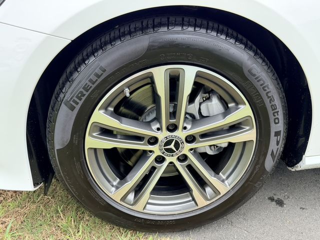 M-BENZ賓士 E200  第16張相片