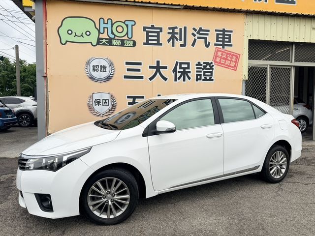 TOYOTA豐田 ALTIS  第1張相片