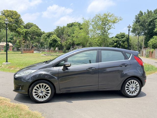 FORD福特 FIESTA  第20張相片