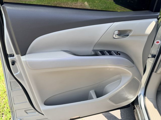 TOYOTA豐田 PREVIA  第10張相片