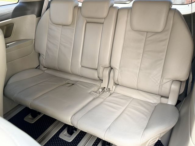 TOYOTA豐田 PREVIA  第14張相片