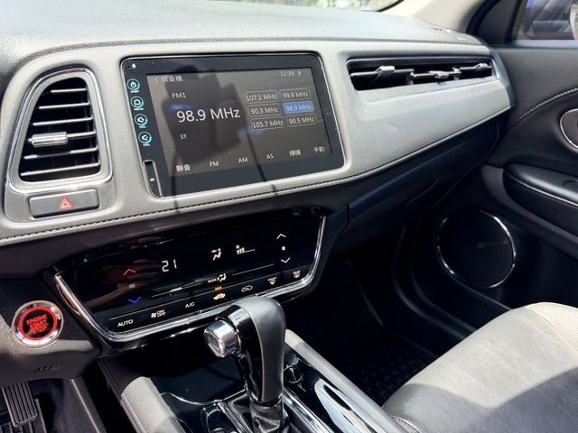 HONDA本田 HR-V  第7張相片