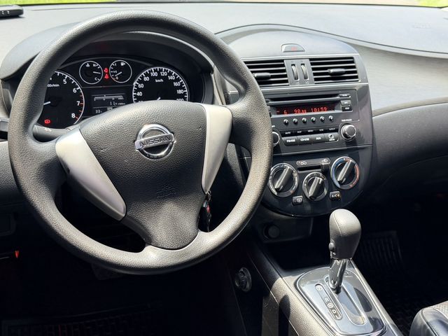 NISSAN日產 TIIDA  第5張相片