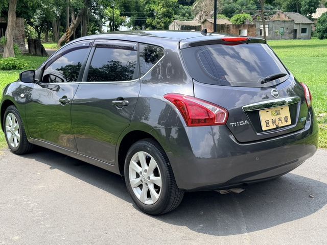 NISSAN日產 TIIDA  第15張相片
