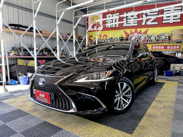 新達汽車 2020年 Lexus ES 300h 天窗 環景 導航 可全貸  雙前座電動8向調整 數位電視  第1張相片