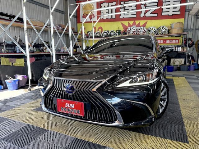 新達汽車 2020年 Lexus ES 300h 天窗 環景 導航 可全貸  雙前座電動8向調整 數位電視  第20張相片