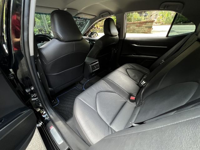 Camry 油電 新款 一手車 跑少 抬頭顯示器  第11張相片