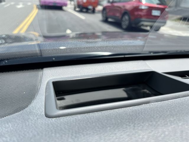 Camry 油電 新款 一手車 跑少 抬頭顯示器  第20張相片