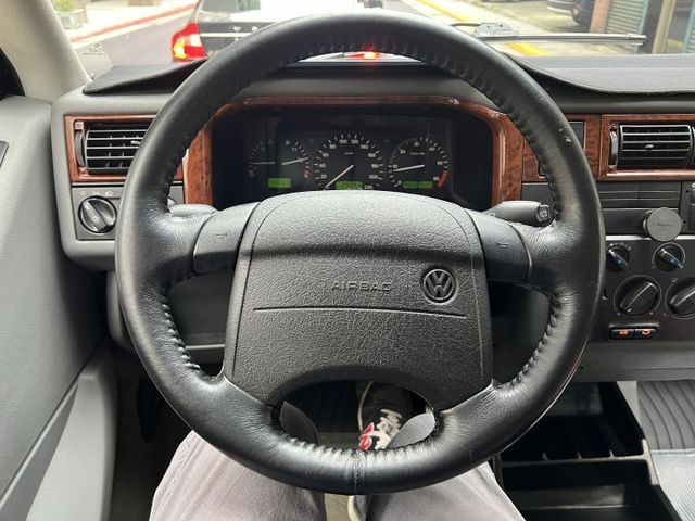 T4 VR6 2.8 訂製木板 車歷清楚 引擎非常健康  第5張相片