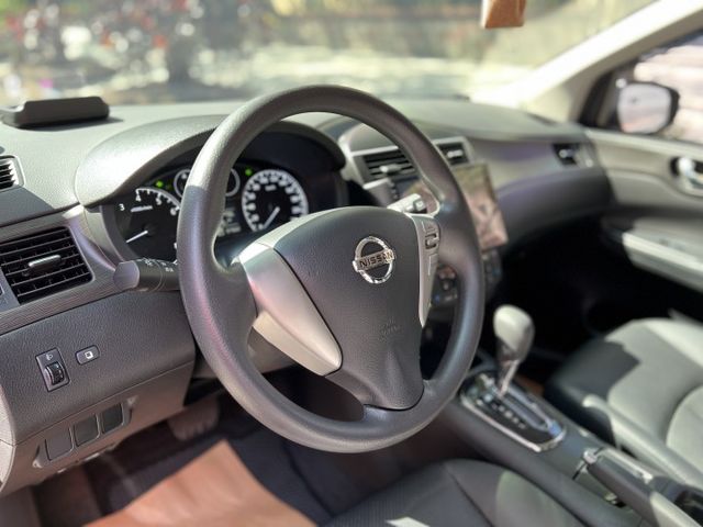 Nissan Tiida 5D 旗艦 定速 環景系統 抬頭顯示器 滿版行車紀錄器  第10張相片