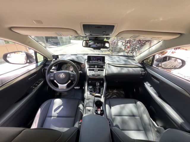 NX200 菁英版2.0 全速率跟車 盲點 通風座椅 電動方向盤  第10張相片