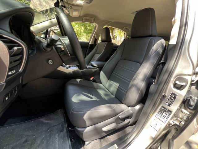 NX200 菁英版2.0 全速率跟車 盲點 通風座椅 電動方向盤  第11張相片