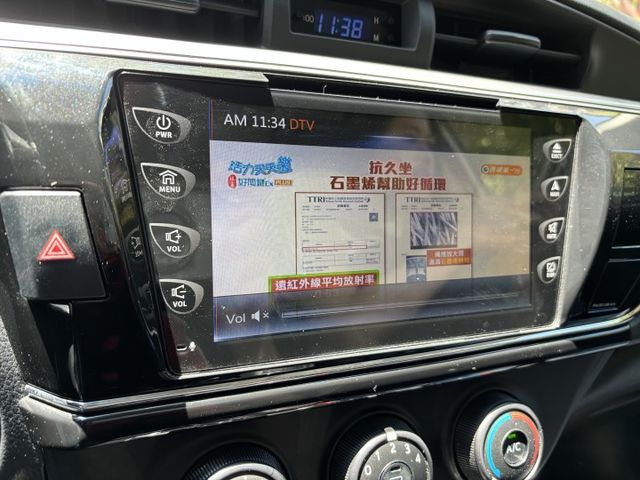電動收折 運動方向盤 倒車顯影 導航 四輪剛更換  第15張相片