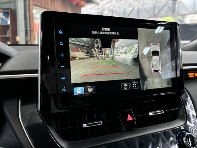 油電旗艦版 CROSS 一手車跑少 電尾 環景 盲點 電動椅  第14張相片