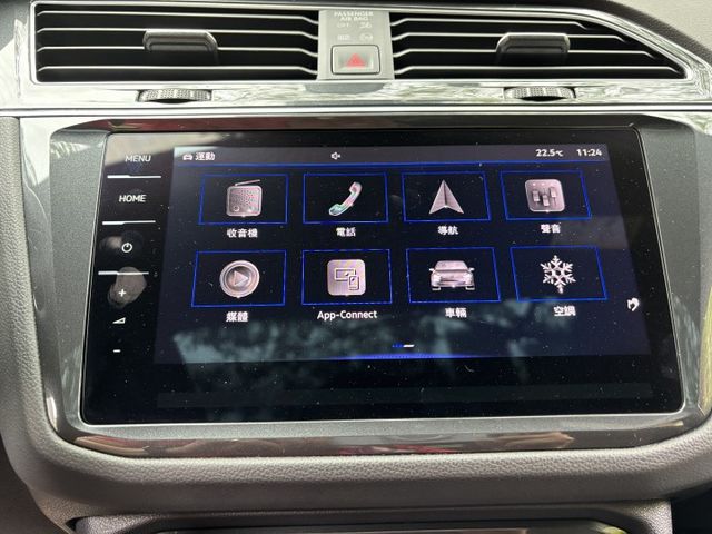 Tiguan R一手車跟車 數位儀錶板 原鈑原漆 新車216萬  第18張相片