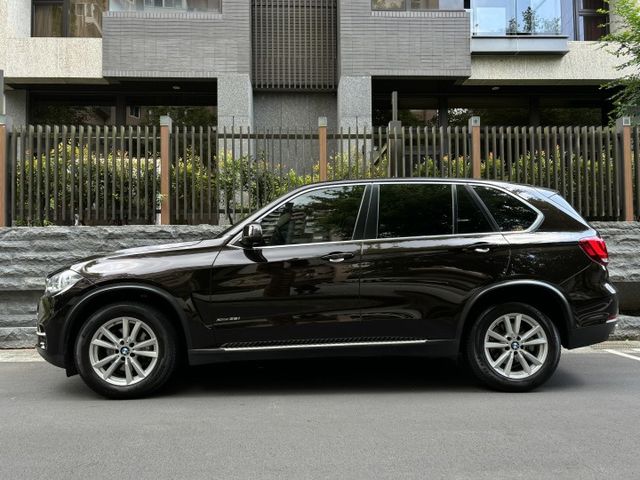 X5 XDRIVE35I 4傳 原漆 輪胎新 原鈑件 完整保養紀錄  第2張相片