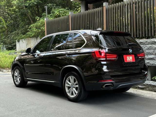 X5 XDRIVE35I 4傳 原漆 輪胎新 原鈑件 完整保養紀錄  第4張相片