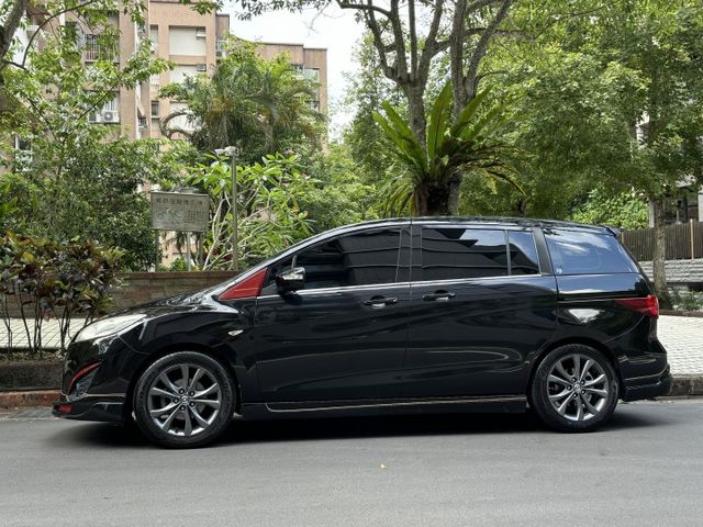 Mazda5 7人座 電動椅 恆溫 無限Carplay 三台螢幕  第2張相片