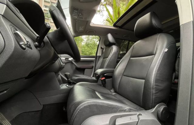 Touran 1.6 TDI 七人座 全景 倒車顯影 自動大燈 胎壓  第7張相片