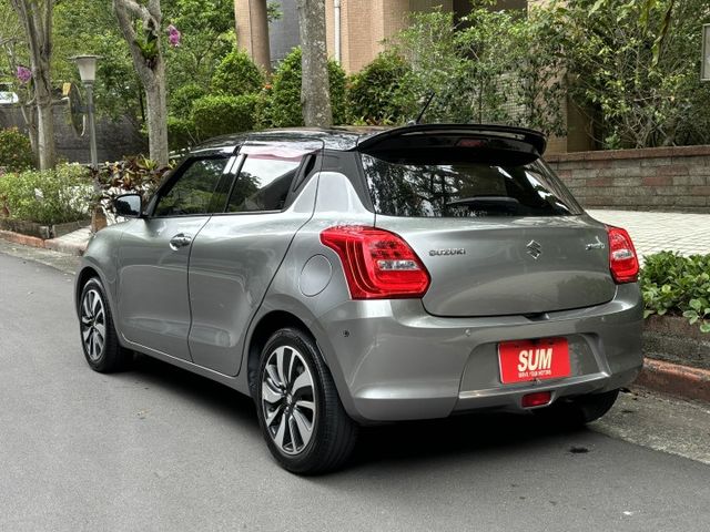 『實車實價』Swift 1.0T 雙色車頂 Ikey 盲點 倒車顯影 前車距雷達  第3張相片