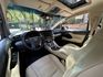 Alphard 2.5油電 低調黑 高雅米 車內舒適的氛圍活力  第12張縮圖