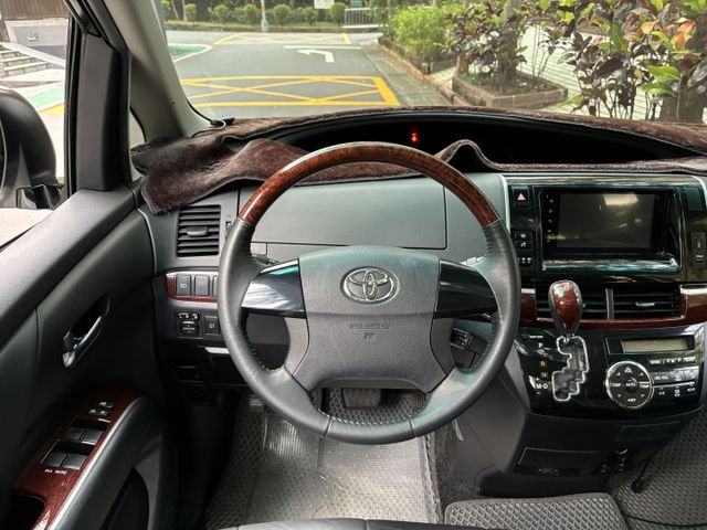 『實車實價』Previa 2.4 雙電滑 電動尾門 電動椅 定速 IKEY  第13張相片