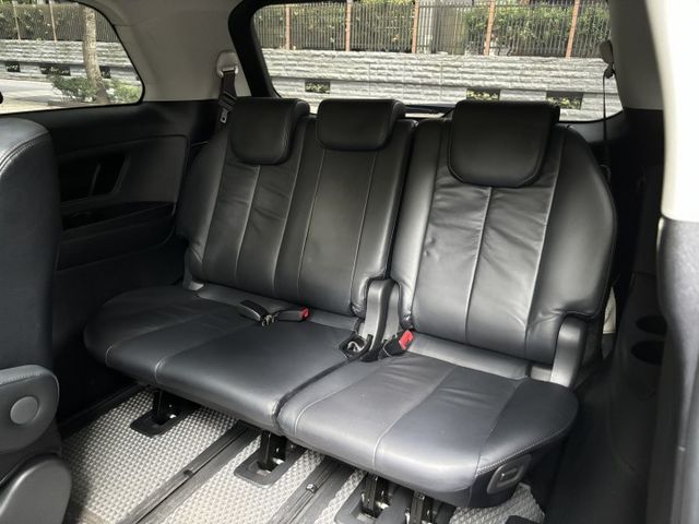 『實車實價』Previa 2.4 雙電滑 電動尾門 電動椅 定速 IKEY  第14張相片