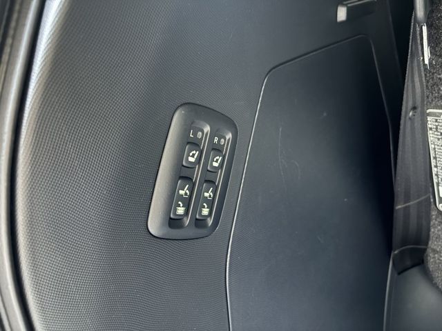『實車實價』Previa 2.4 雙電滑 電動尾門 電動椅 定速 IKEY  第15張相片