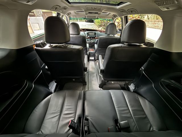『實車實價』Previa 2.4 雙電滑 電動尾門 電動椅 定速 IKEY  第16張相片