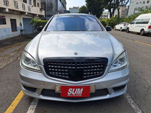 S550 07年式 改12年式車型 S63AMG全車精品套件 車況一流  第2張相片