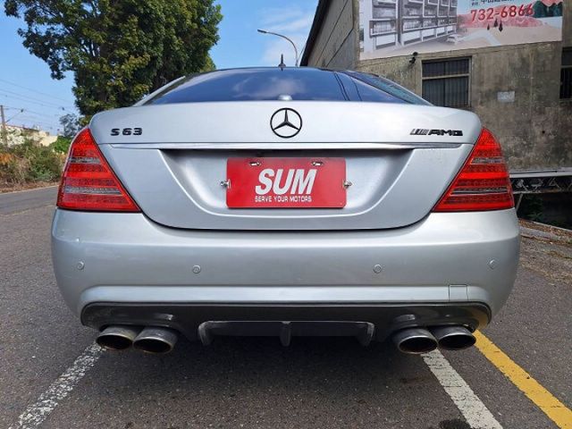 S550 07年式 改12年式車型 S63AMG全車精品套件 車況一流  第7張相片