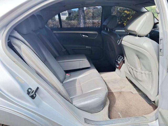 S550 07年式 改12年式車型 S63AMG全車精品套件 車況一流  第17張相片