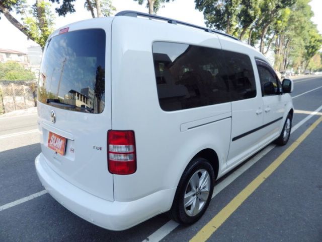 13年式 7人座 商務車 柴油 渦輪 盲點偵測x4 全程原廠保養 可認證 可全額貸款  第4張相片