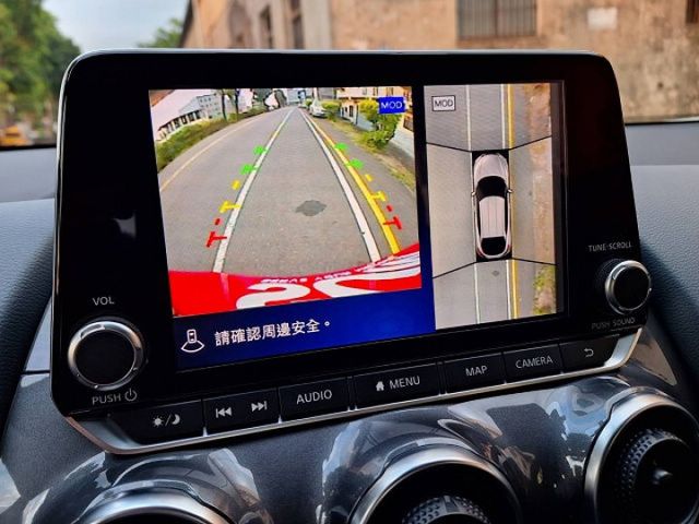 2022年領牌 1.0 渦輪 僅跑一萬  保證如新車 全年度稅金8640 可認證  第9張相片