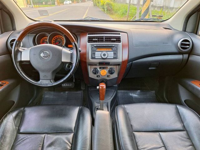 在地一手無菸車 3排座椅  7人座 黑內裝 1.8 省油 耐操 保值  第6張相片
