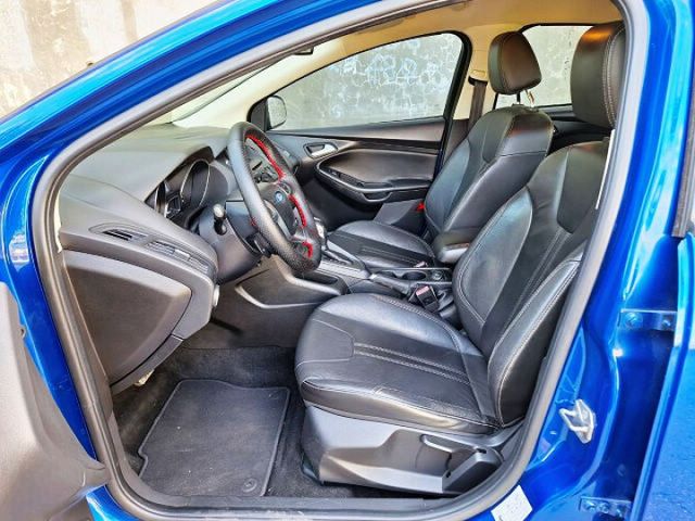 柴油 渦輪增壓 在地無菸車 車況極佳 冷氣強冷 底盤無聲 歡迎試車  第13張相片