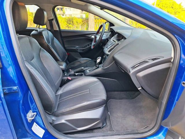 柴油 渦輪增壓 在地無菸車 車況極佳 冷氣強冷 底盤無聲 歡迎試車  第16張相片