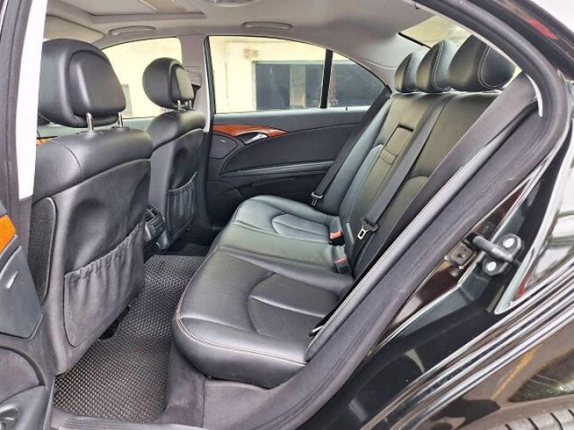 非常經典 在地大廟主委一手車庫車 僅跑11萬 整台車內外綿~綿~綿~  第13張相片