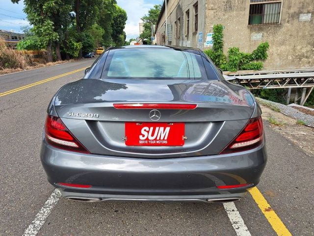 SLC200 總代理 敞篷車 可全額貸款  第5張相片