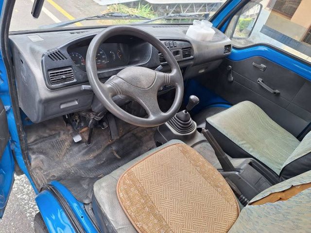 全新三面掀帆布 四只全新胎 冷氣冷  MP3音響 動力方向盤 車況佳  第7張相片