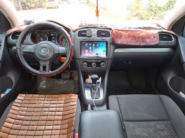 11年式 1.6TDI柴油 安卓機 行車紀錄器 胎壓偵測 四只同花紋馬牌全新輪胎  第9張相片