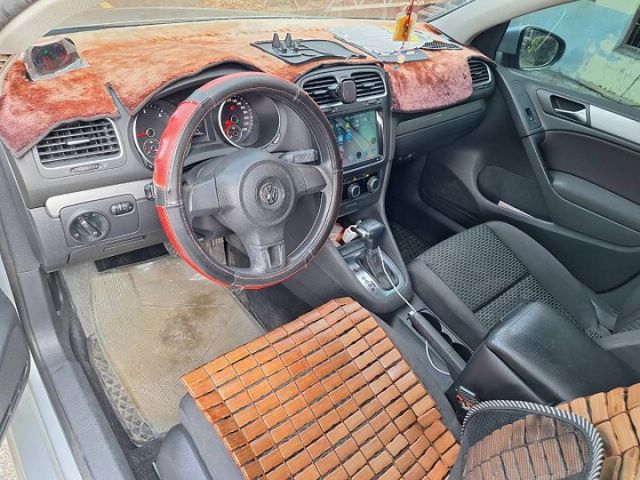 11年式 1.6TDI柴油 安卓機 行車紀錄器 胎壓偵測 四只同花紋馬牌全新輪胎  第13張相片